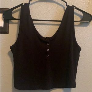 buttoned tank top